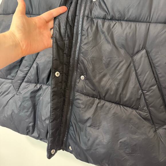 Abercrombie & Fitch Oversized Puffer Vest Black Large Quilted Insulated - Picture 9 of 9